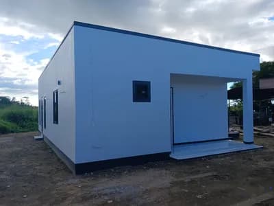 Zij-aanzicht Eigentijdse Woning